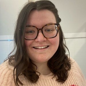 Meet your Posher, Alison